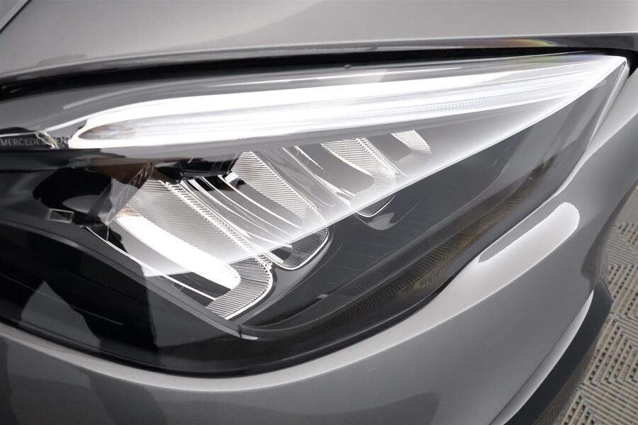 Mercedes-Benz GLA vaihtoauto