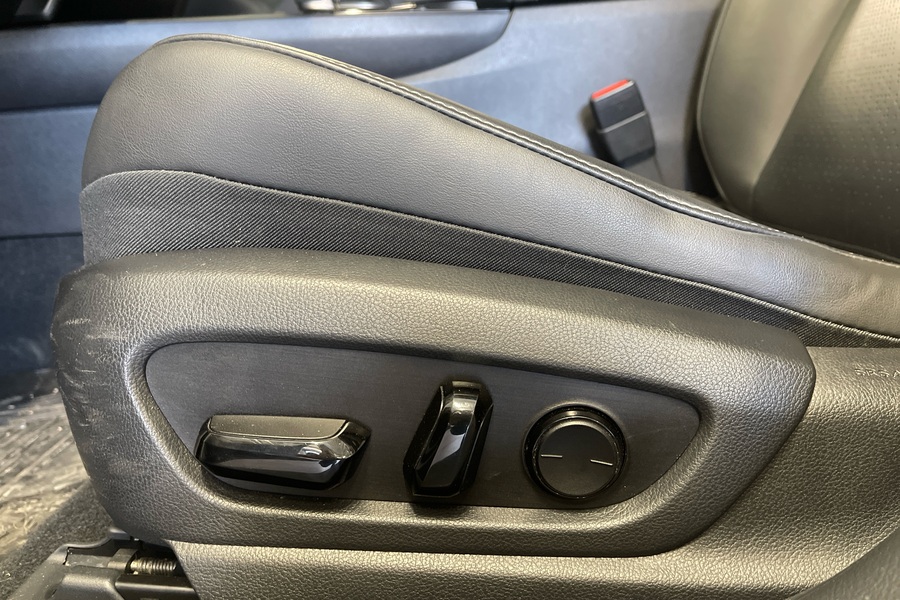 Lexus UX vaihtoauto