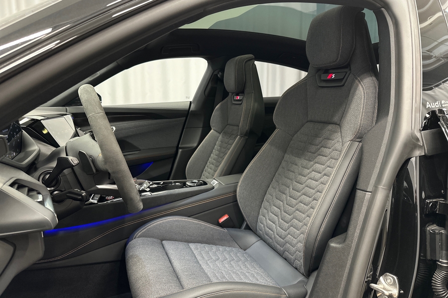 Audi e-tron GT vaihtoauto