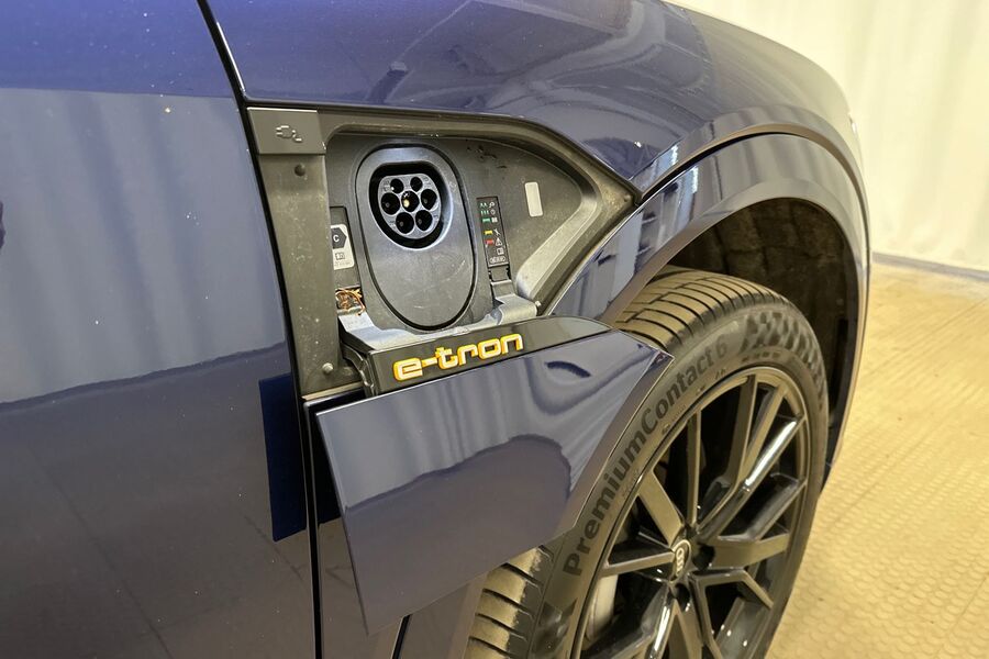 Audi e-tron vaihtoauto