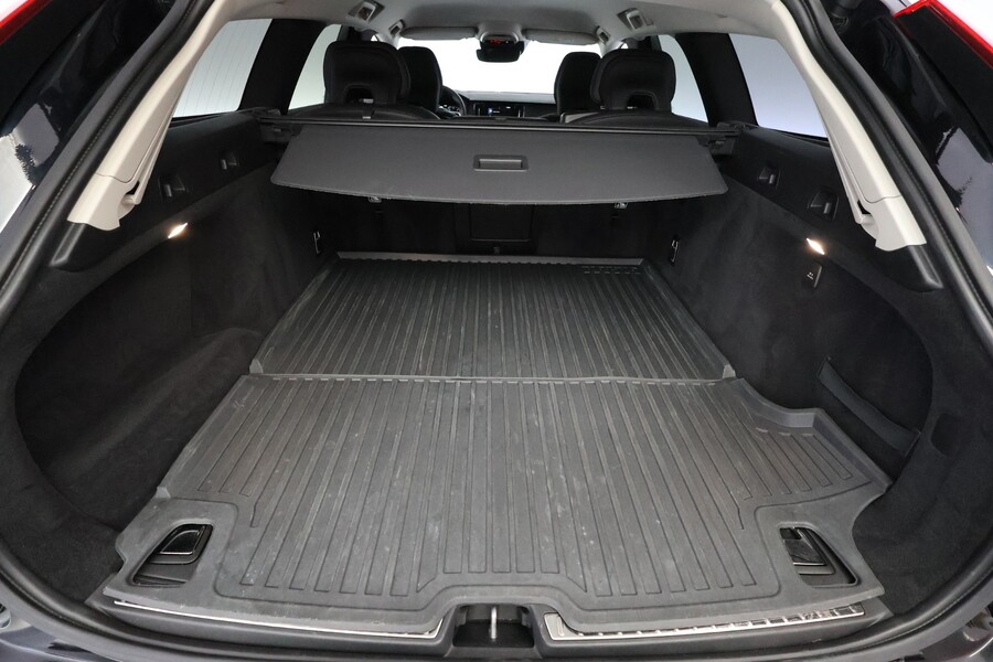 Volvo V90 Cross Country vaihtoauto