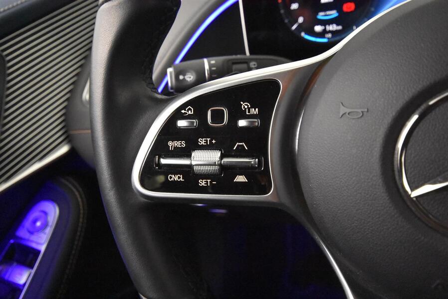 Mercedes-Benz EQC vaihtoauto