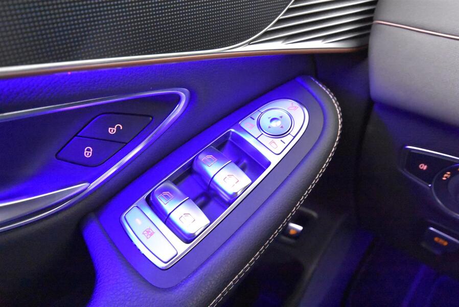 Mercedes-Benz EQC vaihtoauto