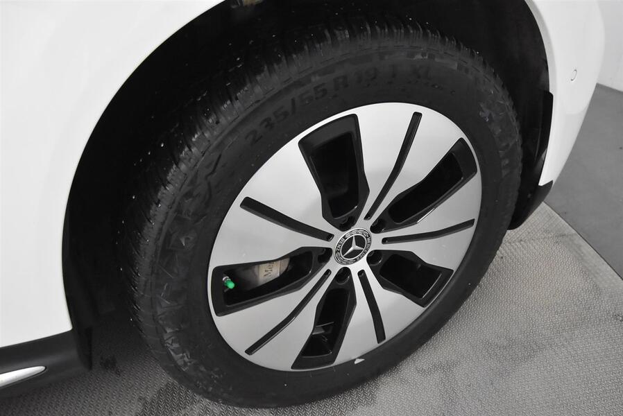 Mercedes-Benz EQC vaihtoauto