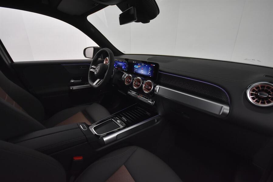 Mercedes-Benz EQB vaihtoauto