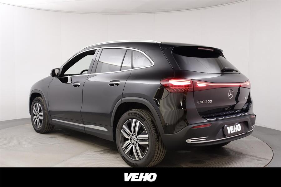 Mercedes-Benz EQA vaihtoauto