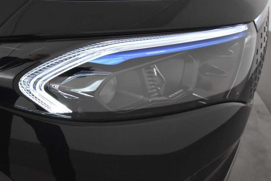 Mercedes-Benz EQA vaihtoauto