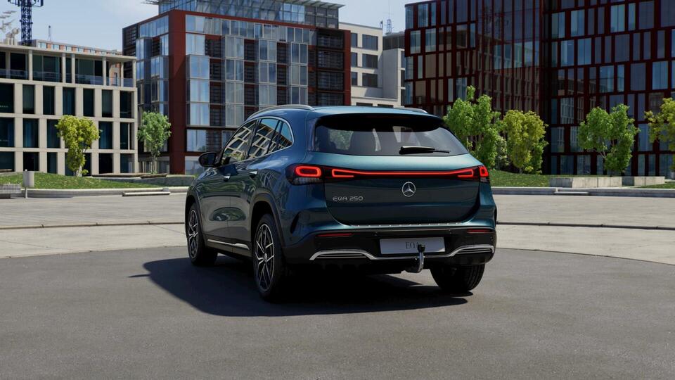 Mercedes-Benz EQA vaihtoauto