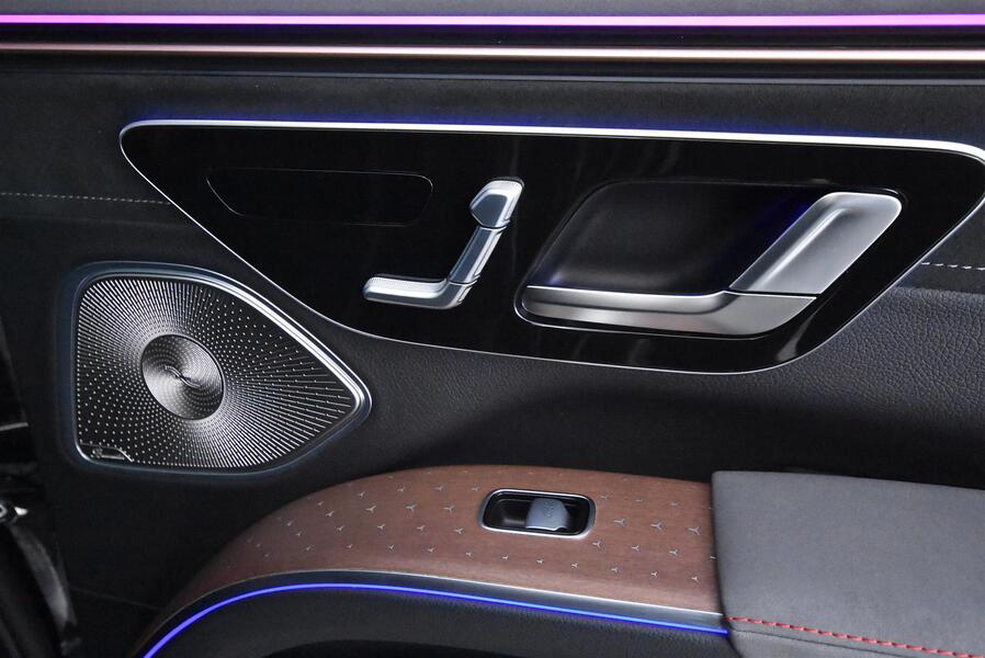 Mercedes-Benz EQS vaihtoauto