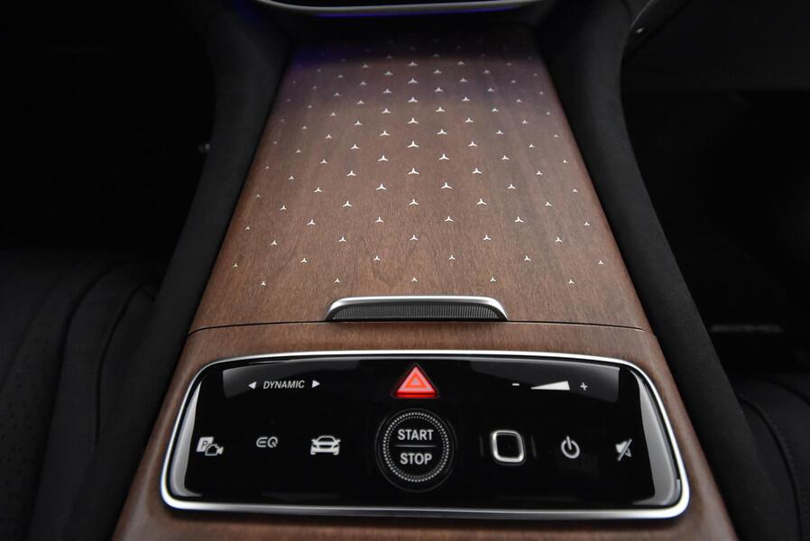 Mercedes-Benz EQS vaihtoauto