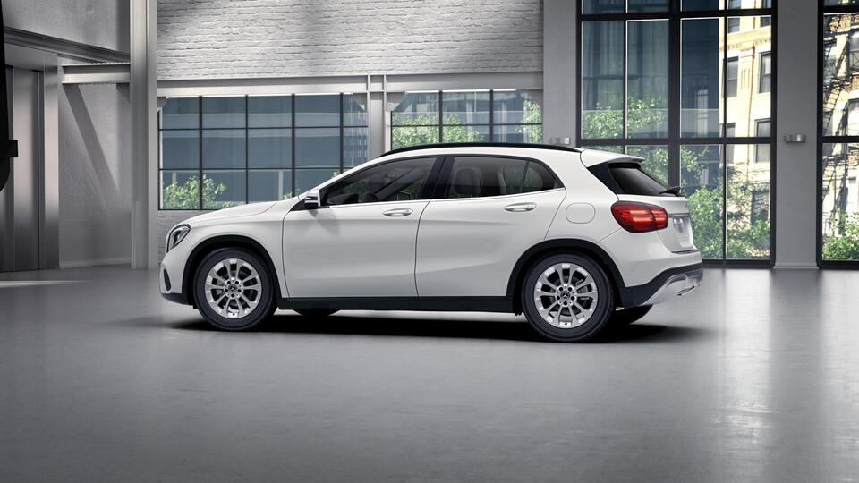 Mercedes-Benz GLA vaihtoauto