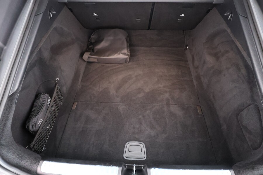 Mercedes-Benz EQS vaihtoauto