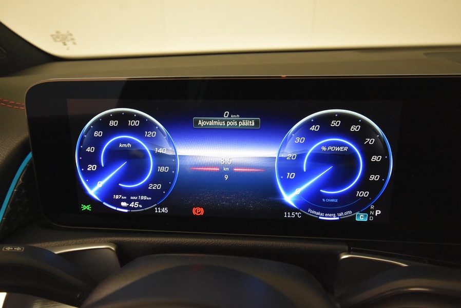 Mercedes-Benz EQB vaihtoauto