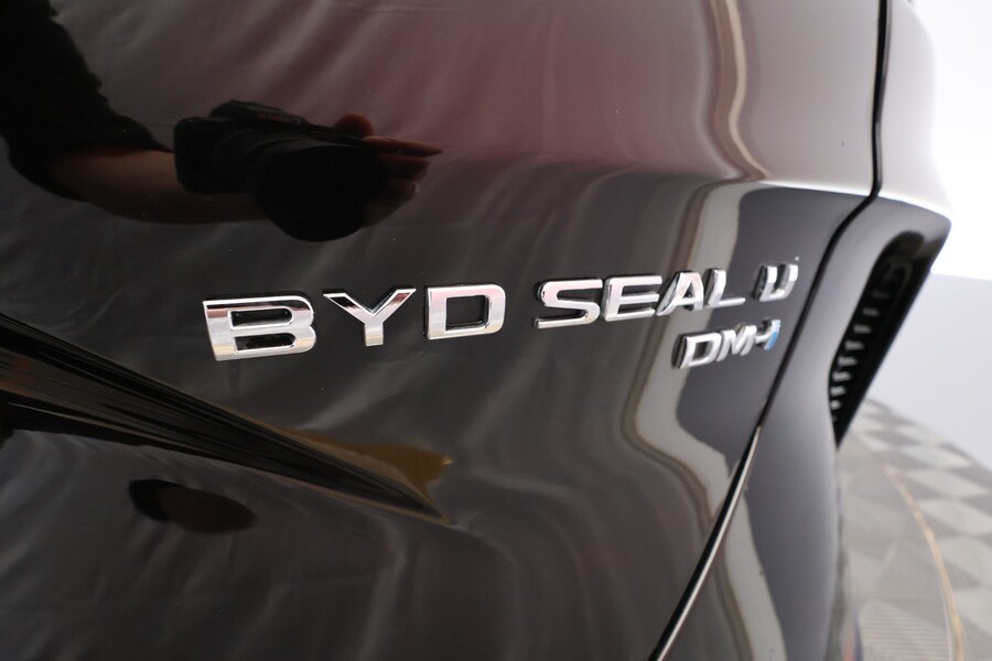 BYD Seal U DM-i vaihtoauto