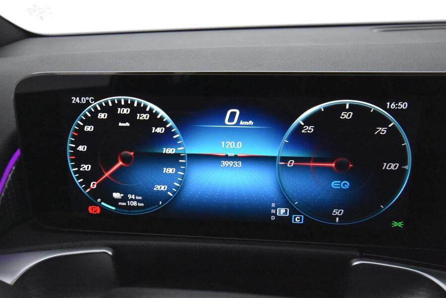 Mercedes-Benz EQB vaihtoauto