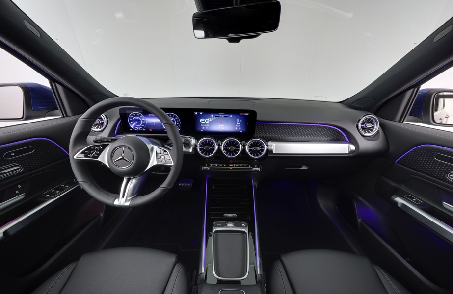 Mercedes-Benz EQB vaihtoauto