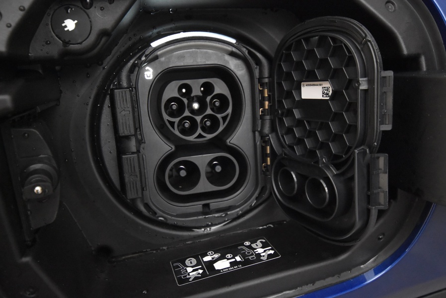 Mercedes-Benz EQB vaihtoauto