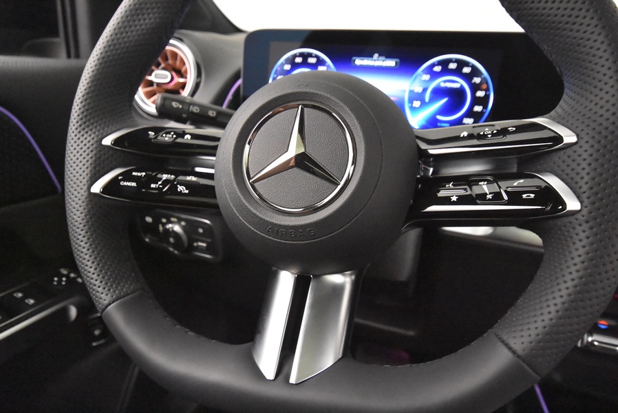 Mercedes-Benz EQB vaihtoauto