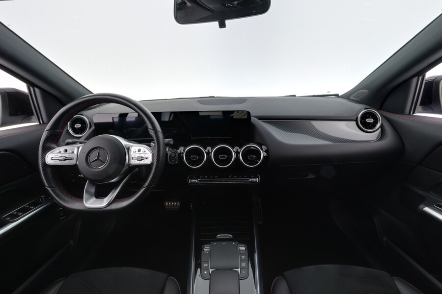 Mercedes-Benz GLA vaihtoauto