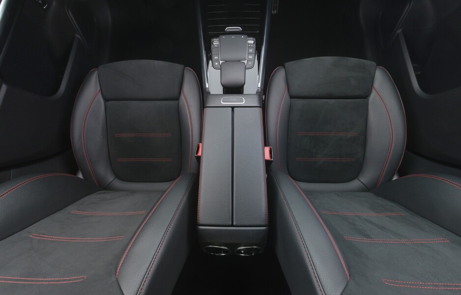 Mercedes-Benz GLA vaihtoauto