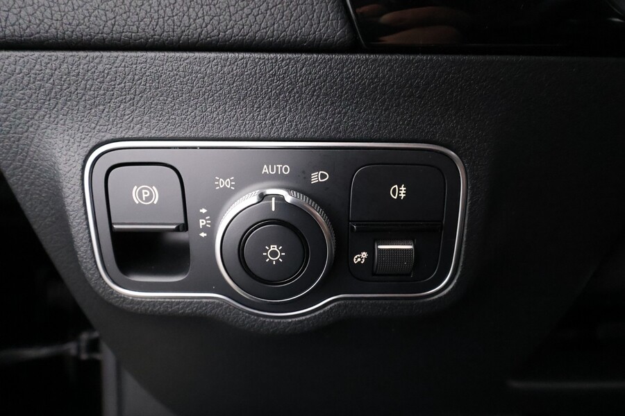 Mercedes-Benz GLA vaihtoauto