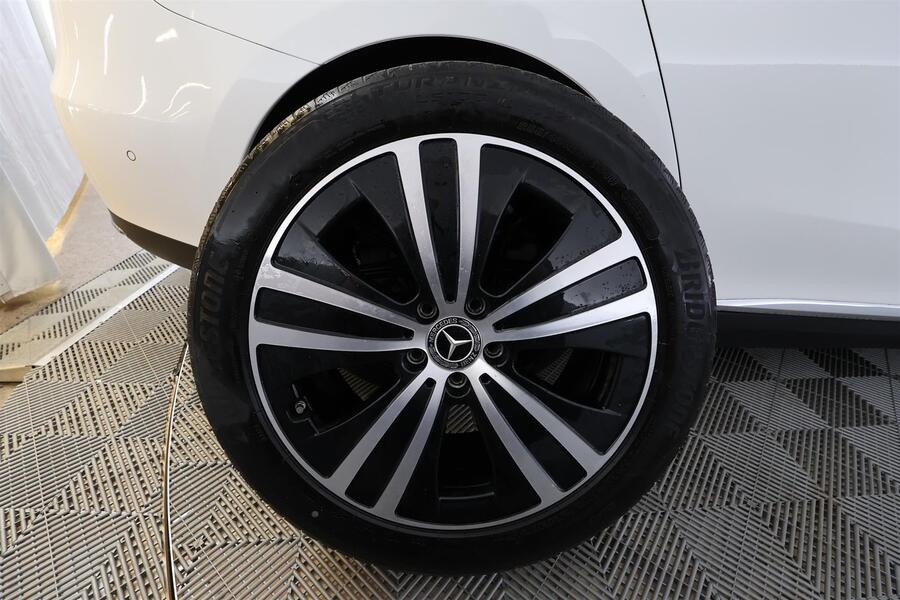 Mercedes-Benz EQE vaihtoauto