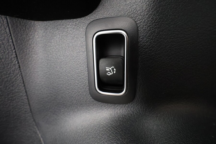 Mercedes-Benz GLB vaihtoauto