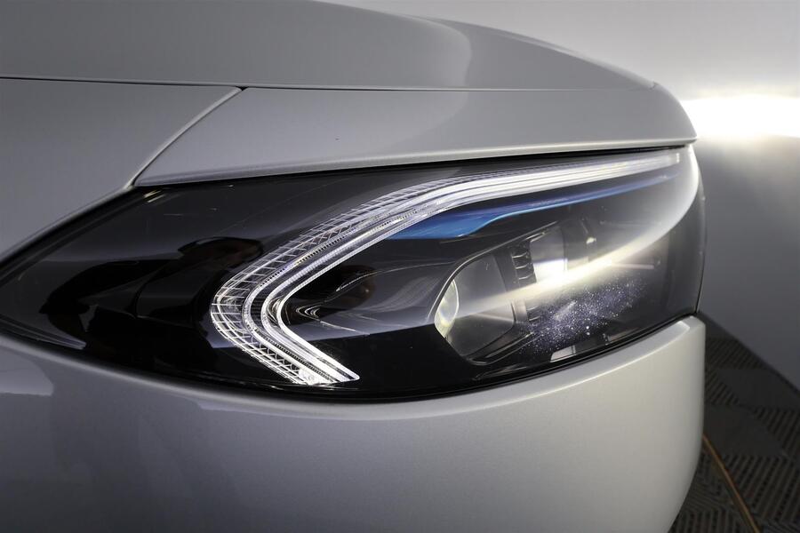 Mercedes-Benz EQB vaihtoauto