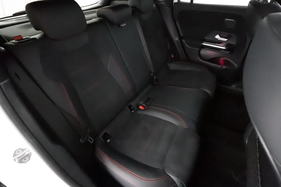 Mercedes-Benz GLA vaihtoauto