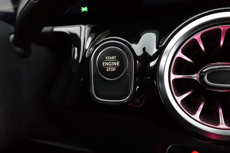 Mercedes-Benz GLA vaihtoauto