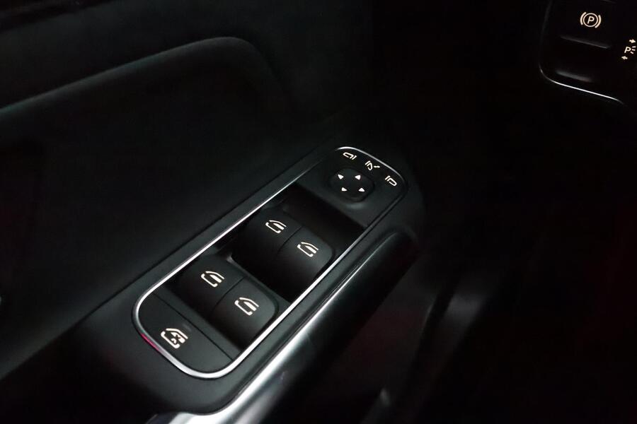 Mercedes-Benz GLA vaihtoauto