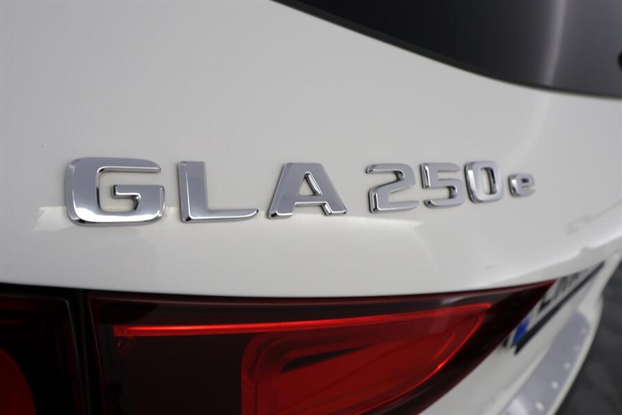 Mercedes-Benz GLA vaihtoauto