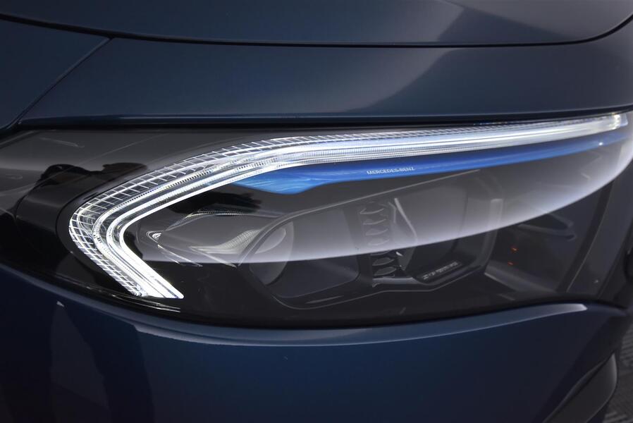 Mercedes-Benz EQA vaihtoauto