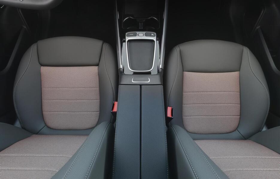 Mercedes-Benz EQA vaihtoauto