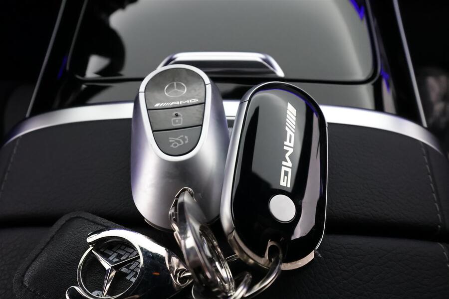 Mercedes-Benz EQE vaihtoauto