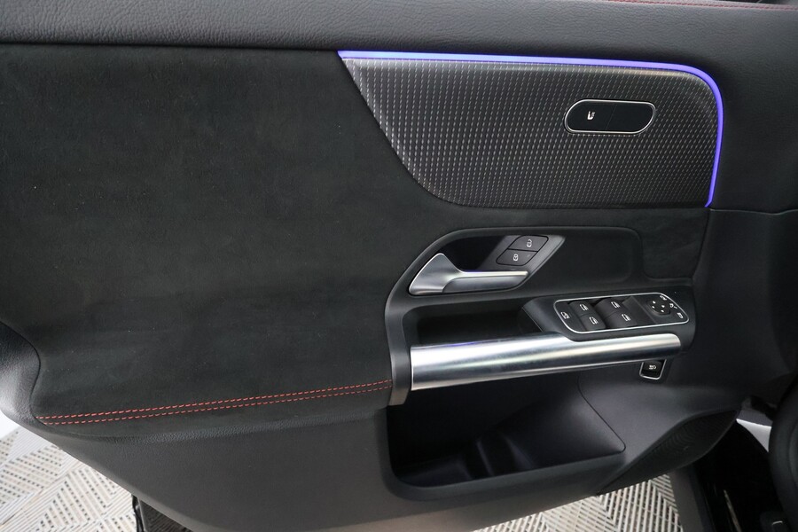 Mercedes-Benz EQA vaihtoauto