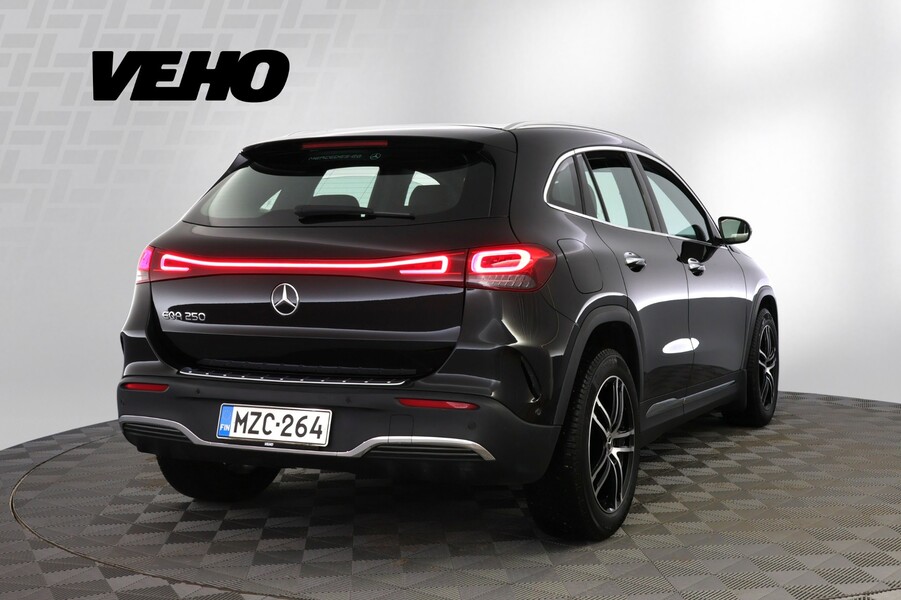 Mercedes-Benz EQA vaihtoauto