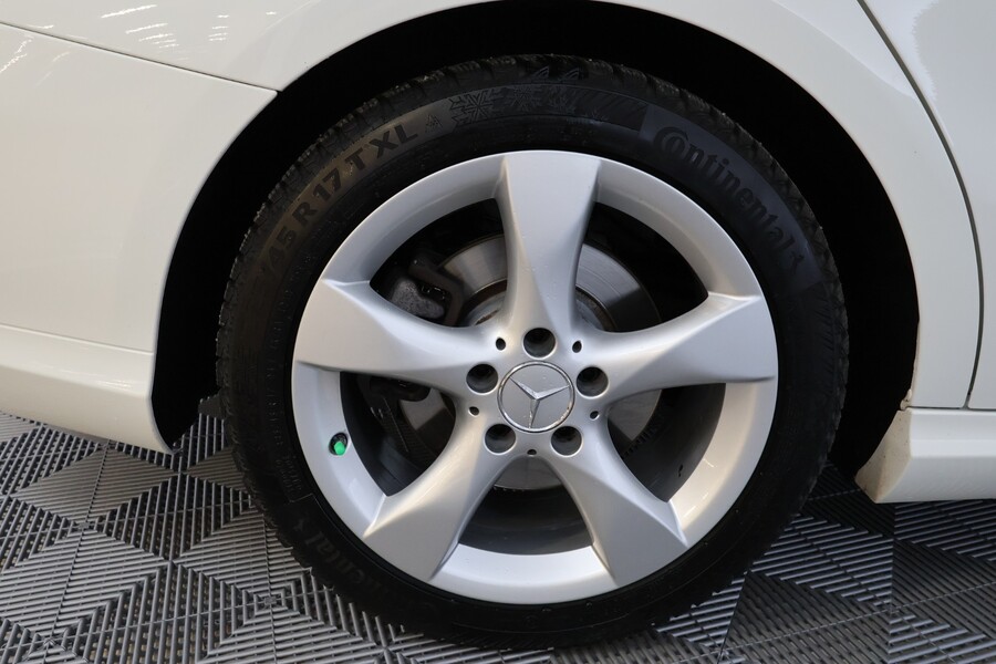 Mercedes-Benz CLA-sarja vaihtoauto