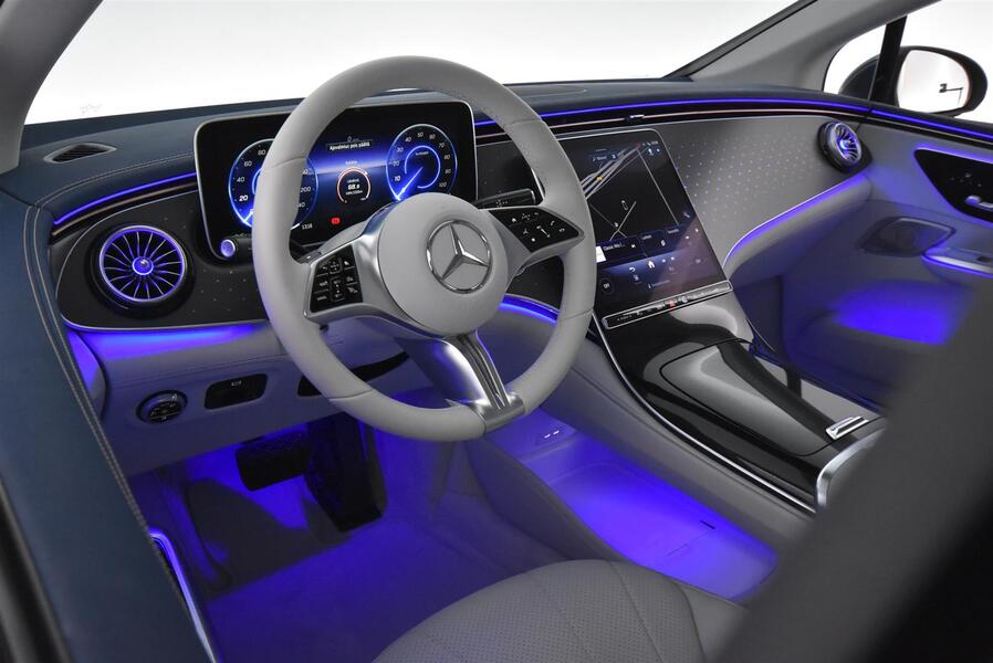 Mercedes-Benz EQE vaihtoauto