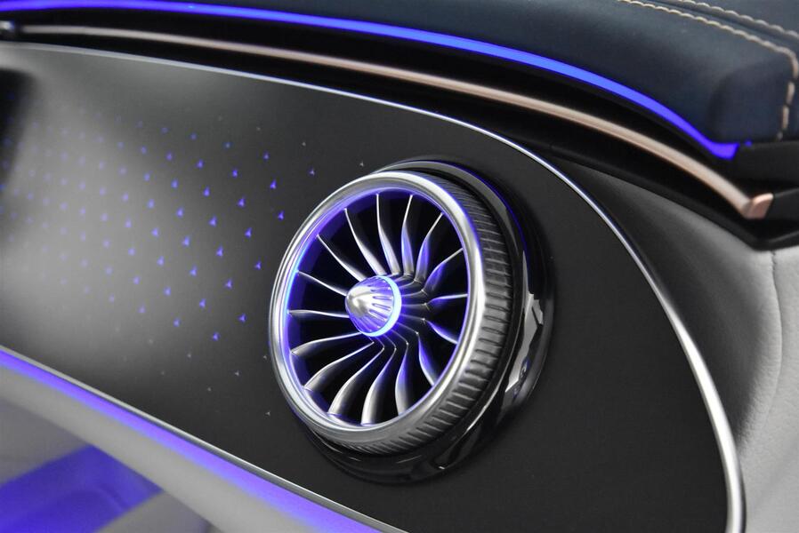 Mercedes-Benz EQE vaihtoauto