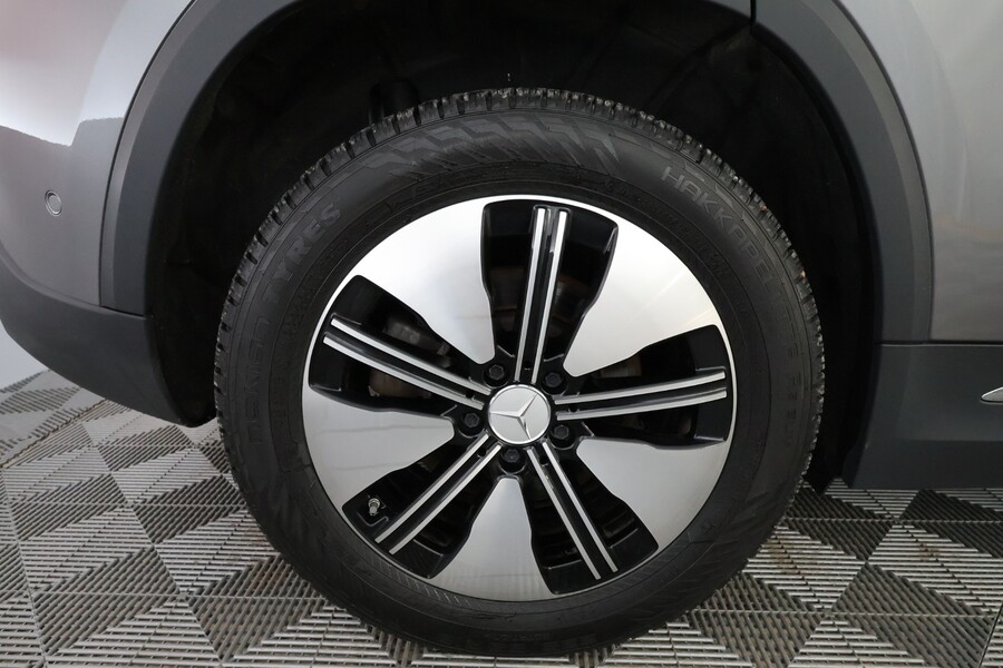 Mercedes-Benz EQA vaihtoauto