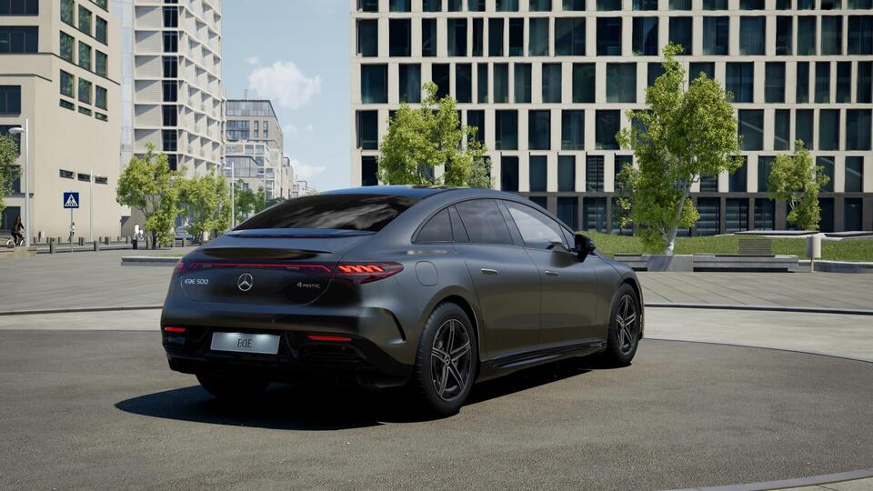 Mercedes-Benz EQE vaihtoauto