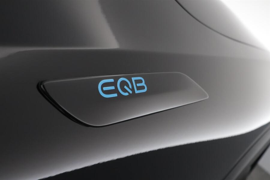 Mercedes-Benz EQB vaihtoauto