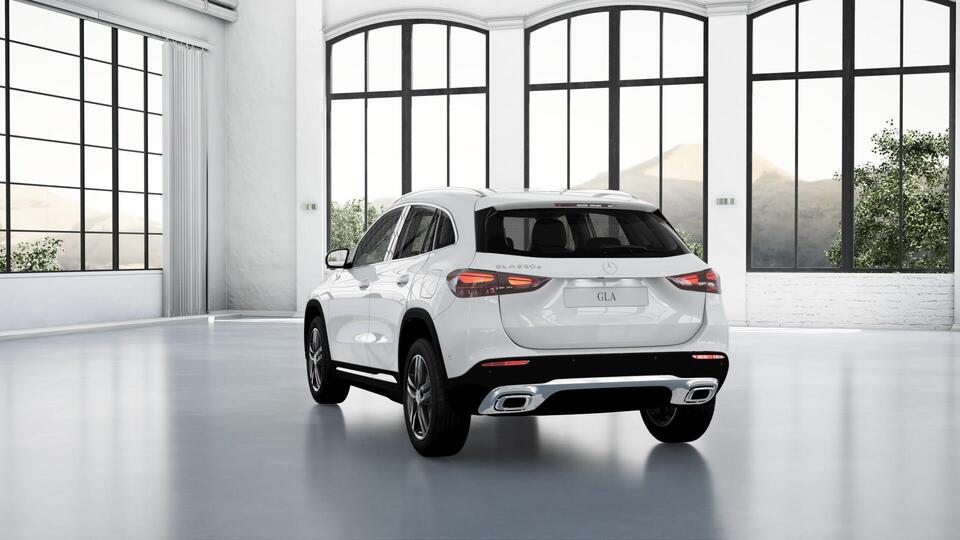 Mercedes-Benz GLA vaihtoauto