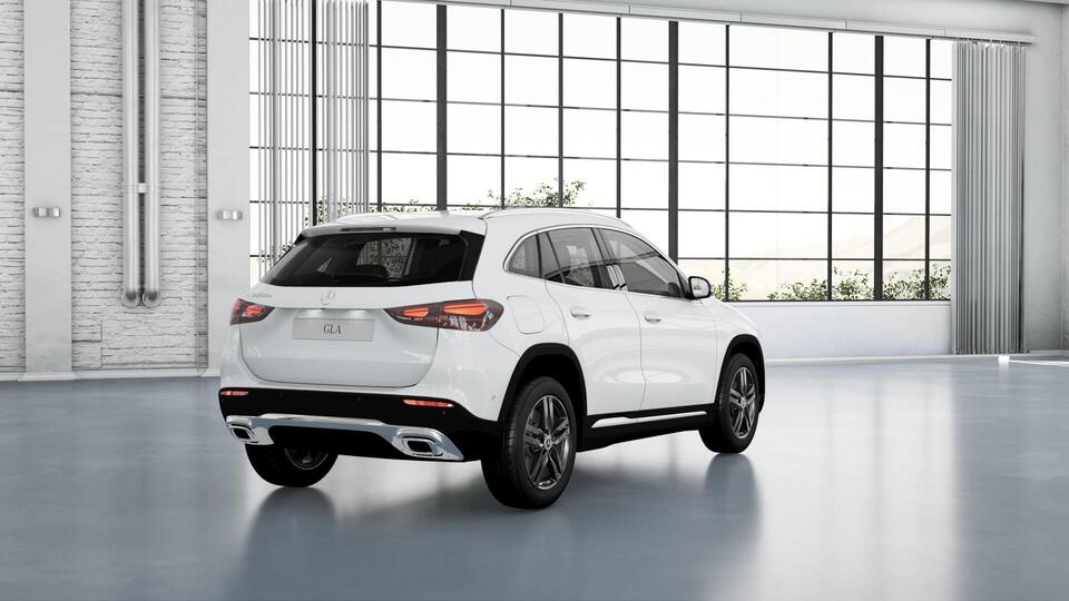 Mercedes-Benz GLA vaihtoauto