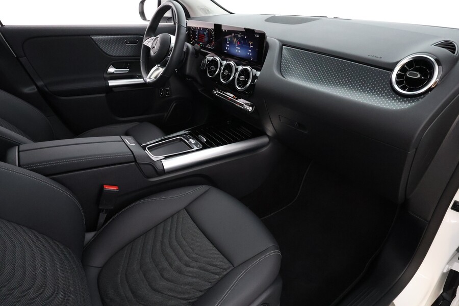 Mercedes-Benz GLA vaihtoauto