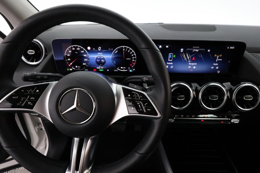 Mercedes-Benz GLA vaihtoauto