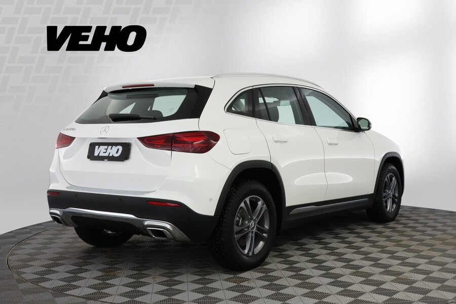 Mercedes-Benz GLA vaihtoauto