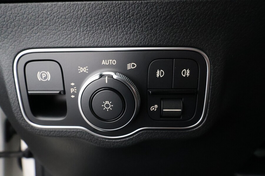 Mercedes-Benz GLA vaihtoauto