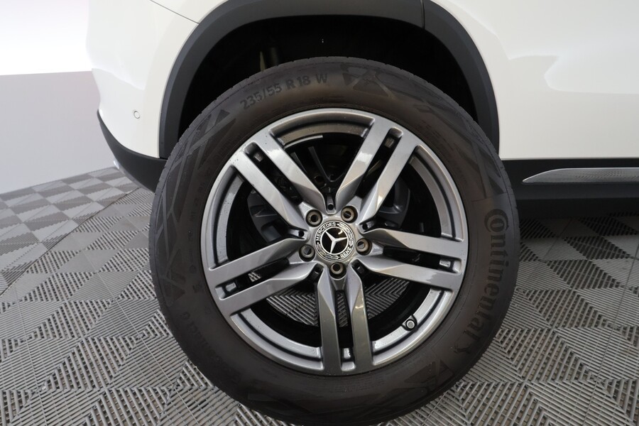 Mercedes-Benz GLA vaihtoauto